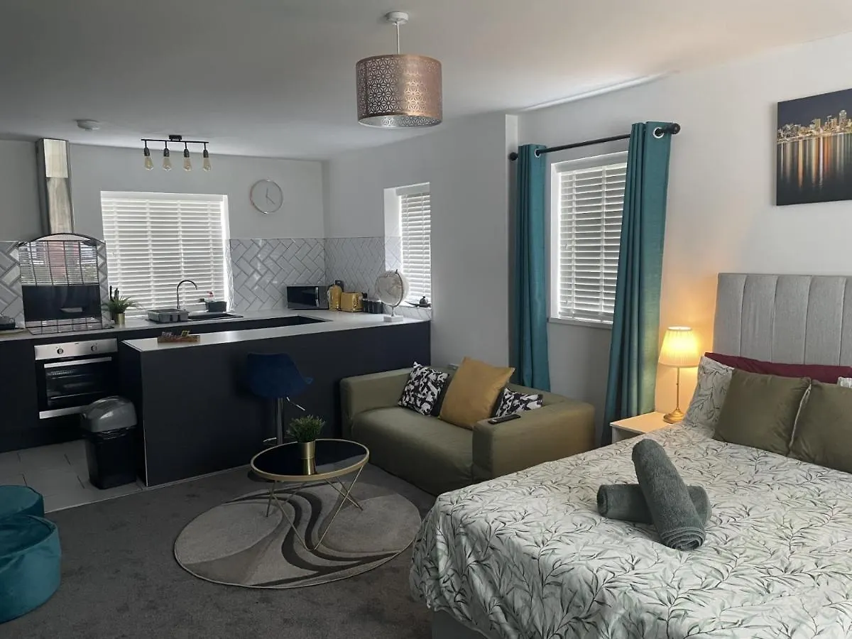 Entire Brand New Serviced Apartment In Moseley Birmingham United Kingdom